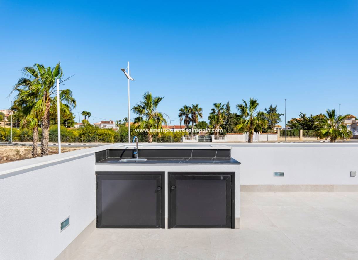 New Build - Detached Villa - Algorfa