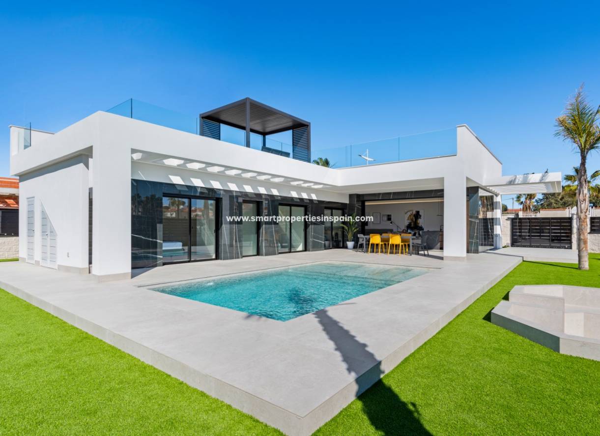 New Build - Detached Villa - Algorfa