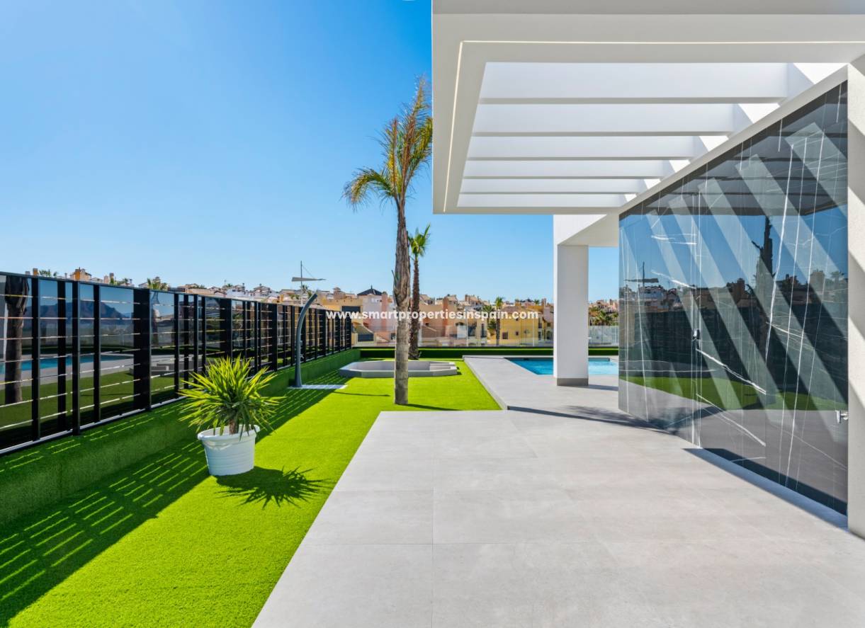 New Build - Detached Villa - Algorfa