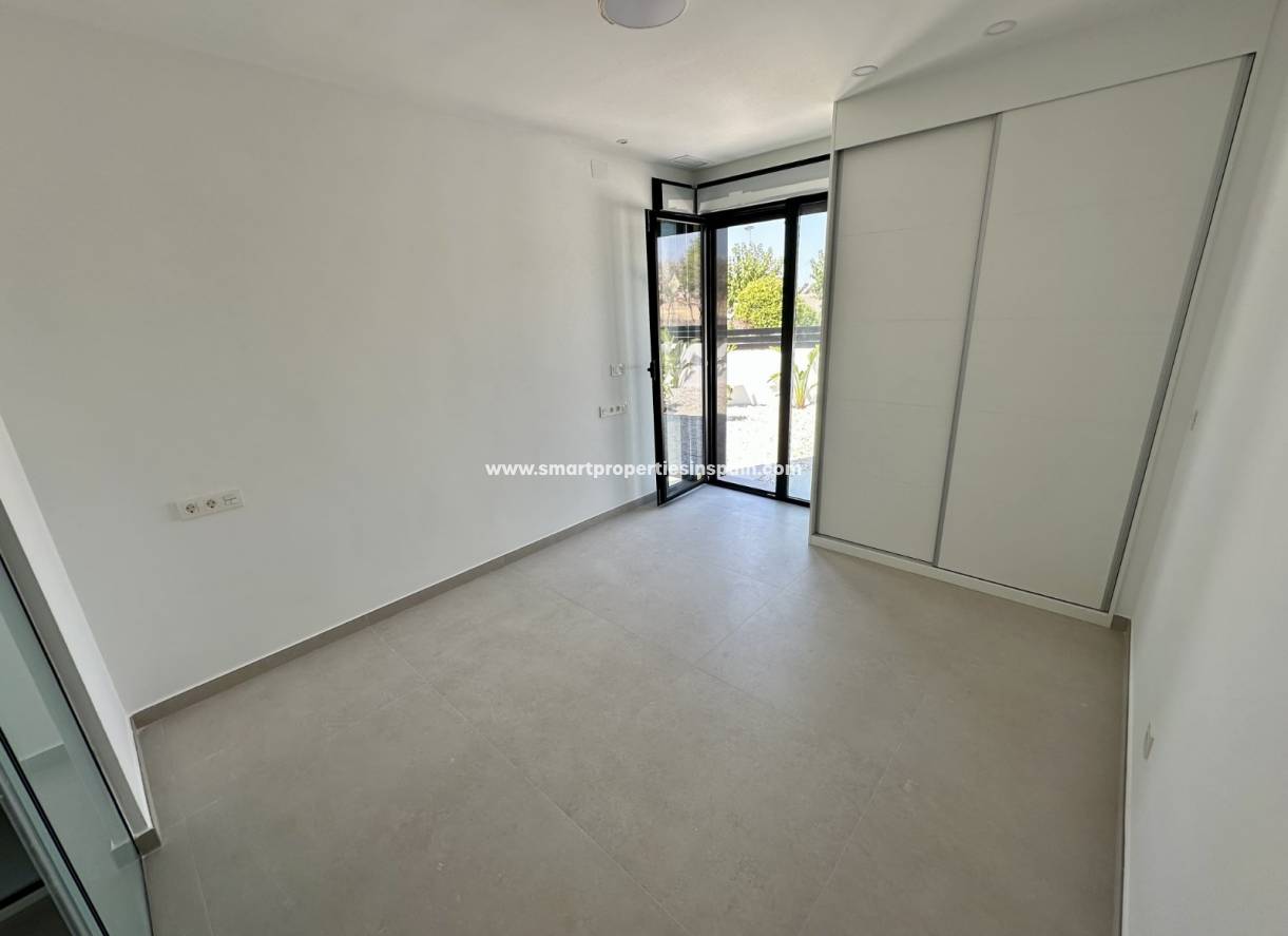 New Build - Detached Villa - La Marina - Urbanización La Marina