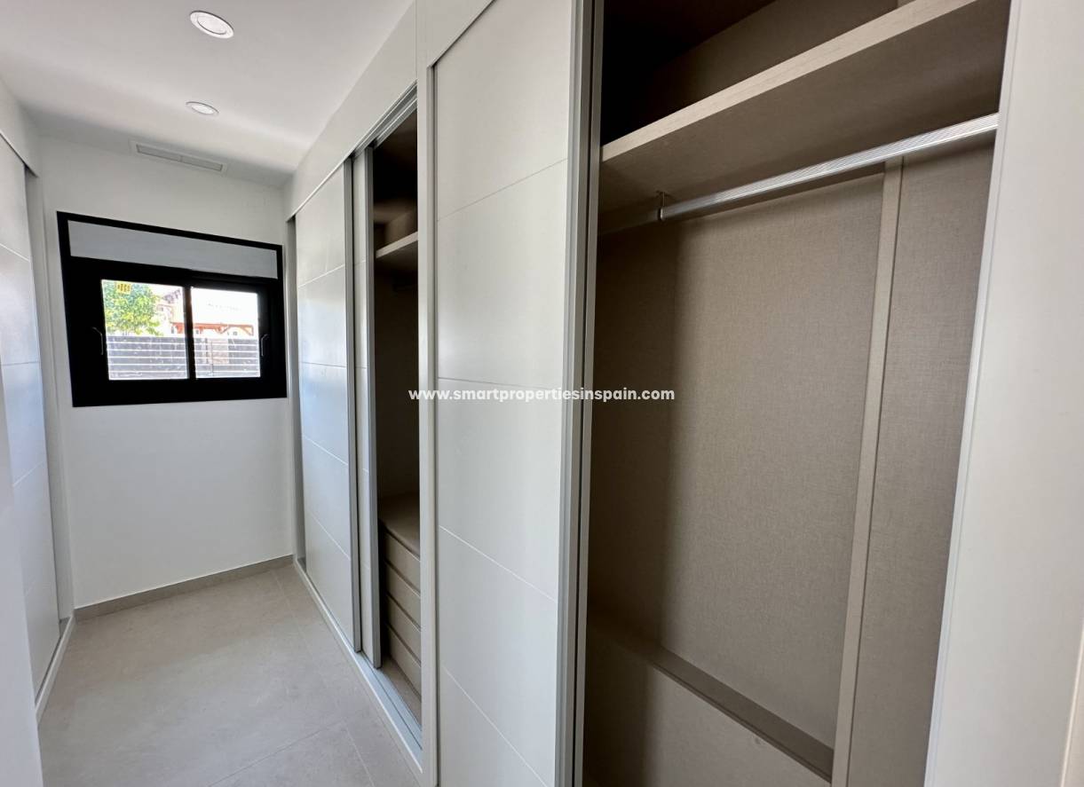 New Build - Detached Villa - La Marina - Urbanización La Marina