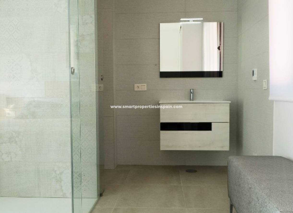 Obra Nueva - Chalet Independiente - Benijofar