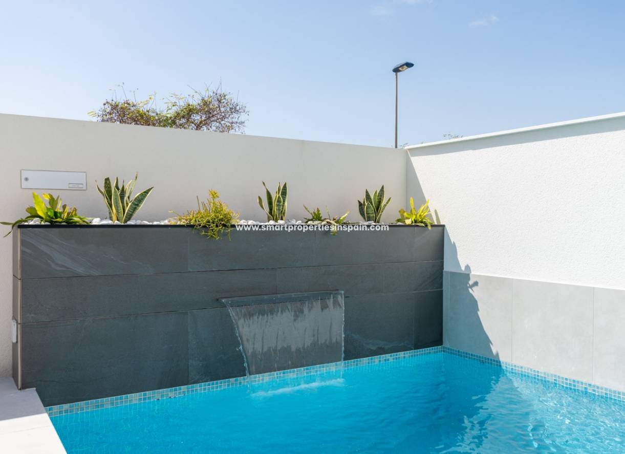 Obra Nueva - Chalet Independiente - Benijofar