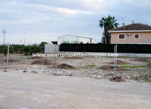 Plot - Wederverkoop - Daya Nueva - SP2945