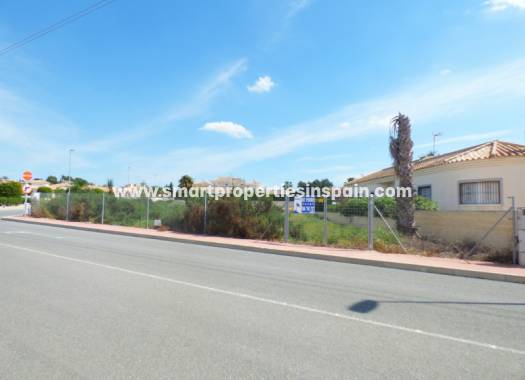 Plot - Wederverkoop - La Marina - SP3027