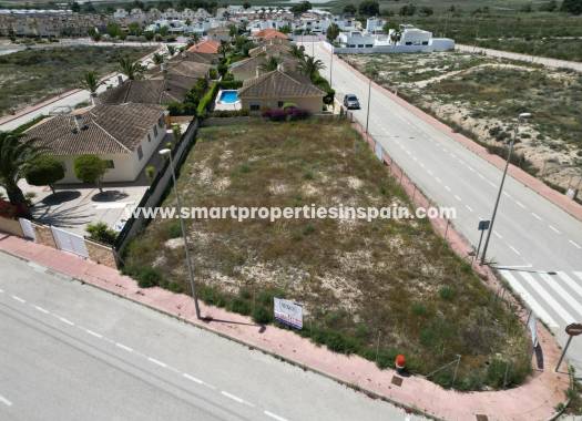 Plot - Wederverkoop - La Marina - Urbanización La Marina