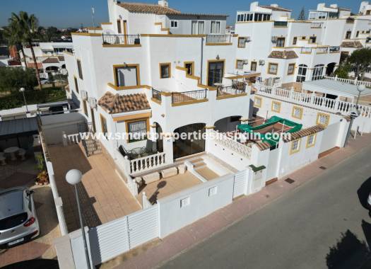 Quad Villa - Resale - La Marina - Urbanización La Marina