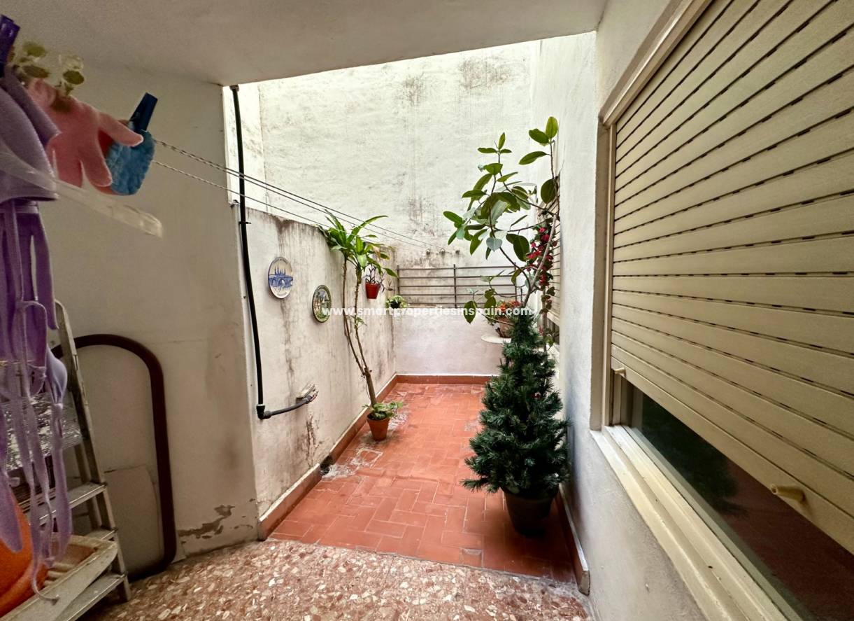 Resale - Apartment - Dolores - dolores