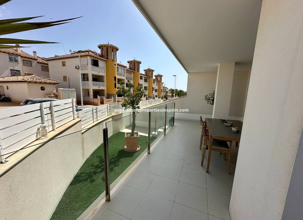 Resale - Apartment - El Pinet