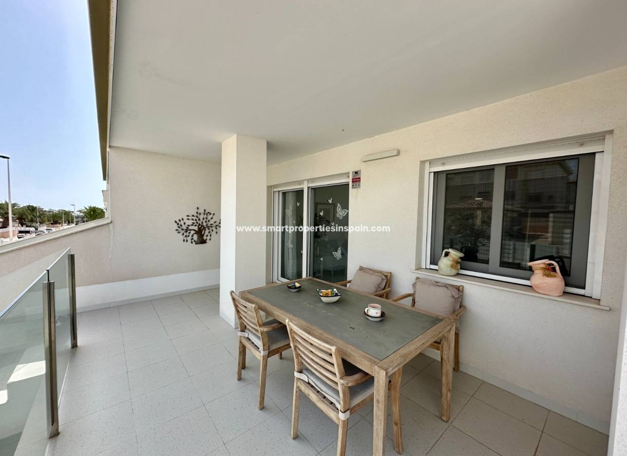 Resale - Apartment - El Pinet