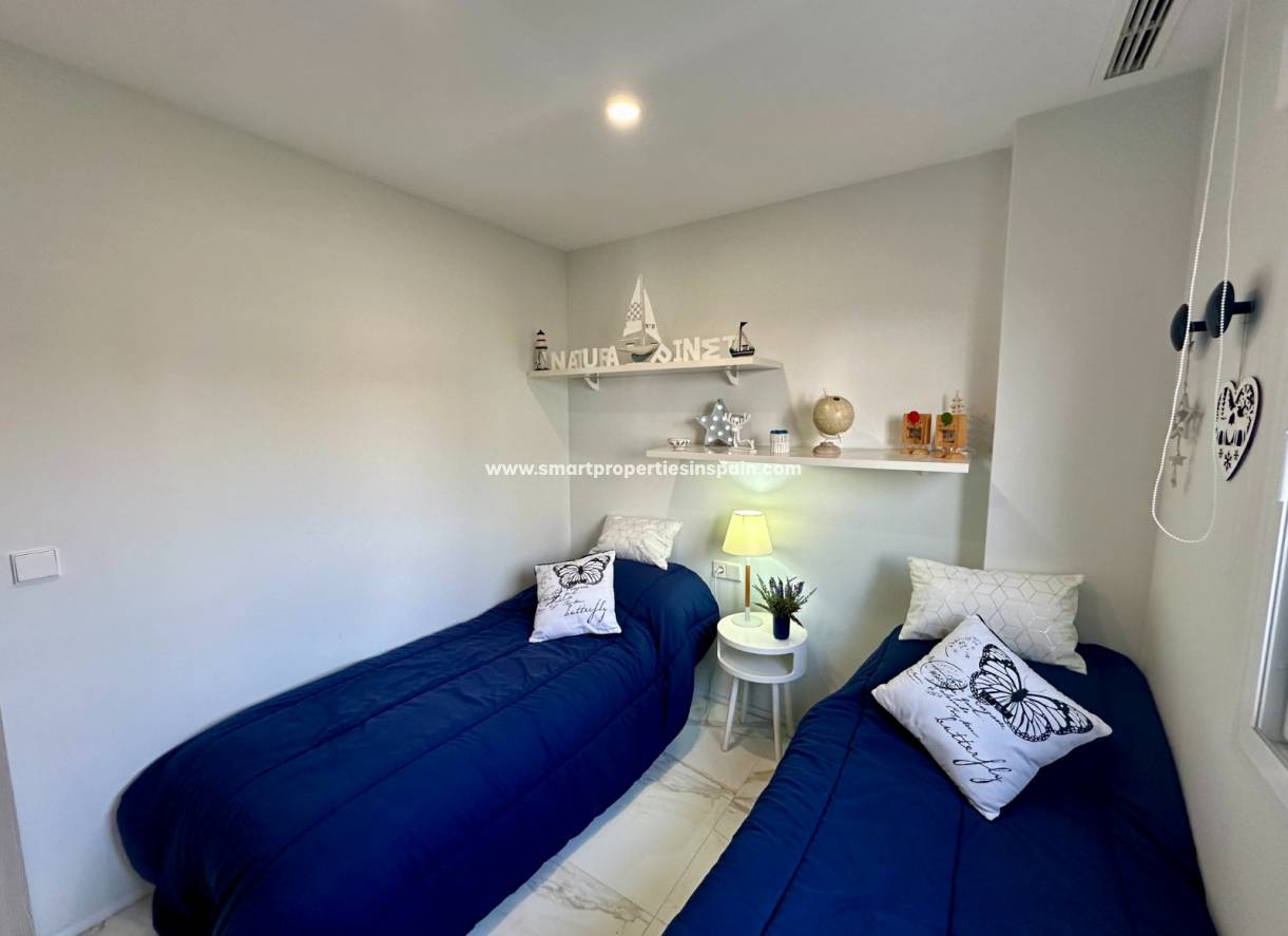 Resale - Apartment - El Pinet