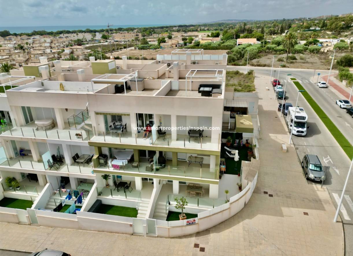 Resale - Apartment - El Pinet