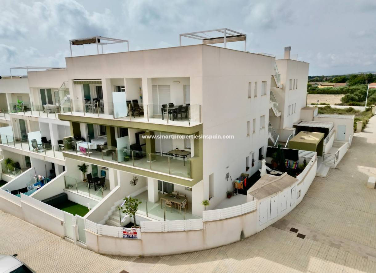 Resale - Apartment - El Pinet