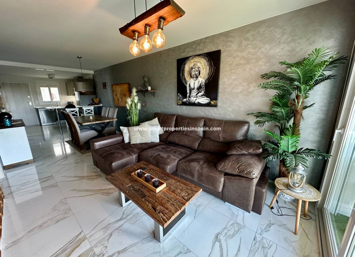 Resale - Apartment - El Pinet