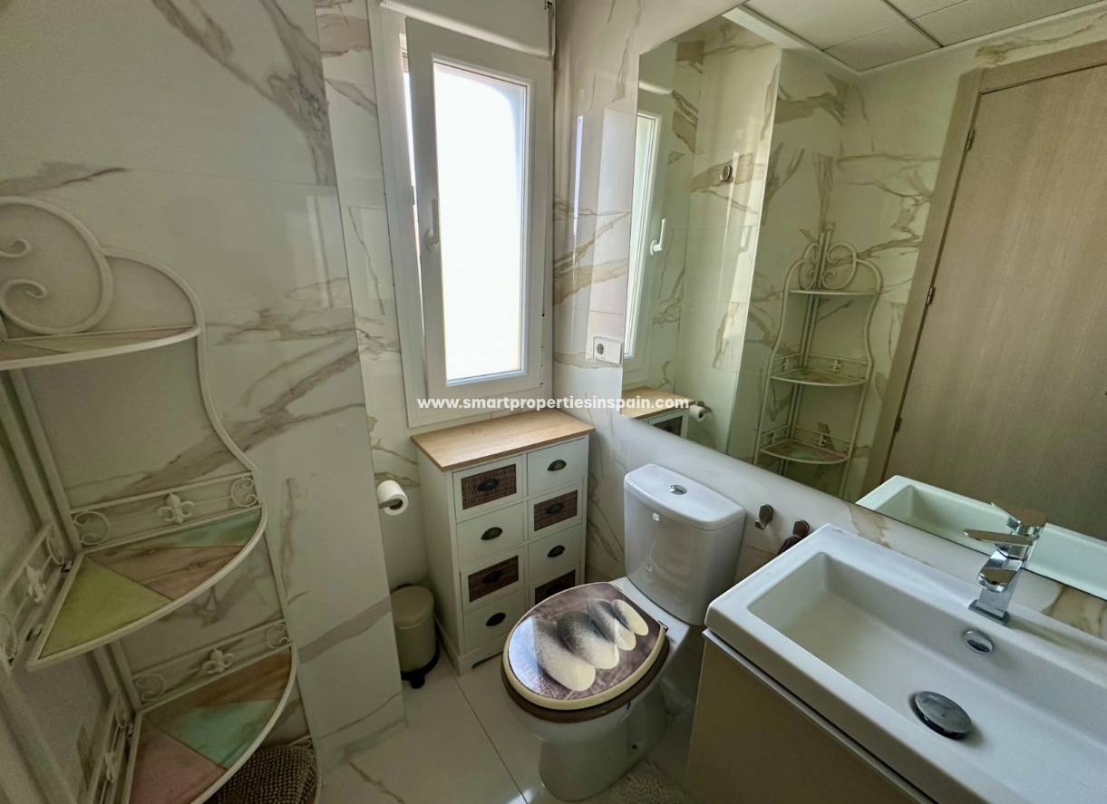 Resale - Apartment - El Pinet