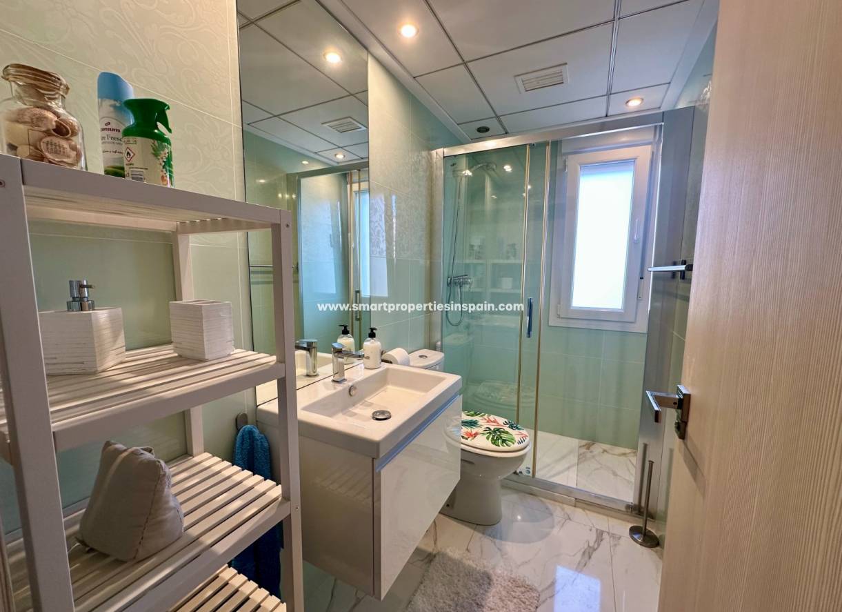 Resale - Apartment - El Pinet