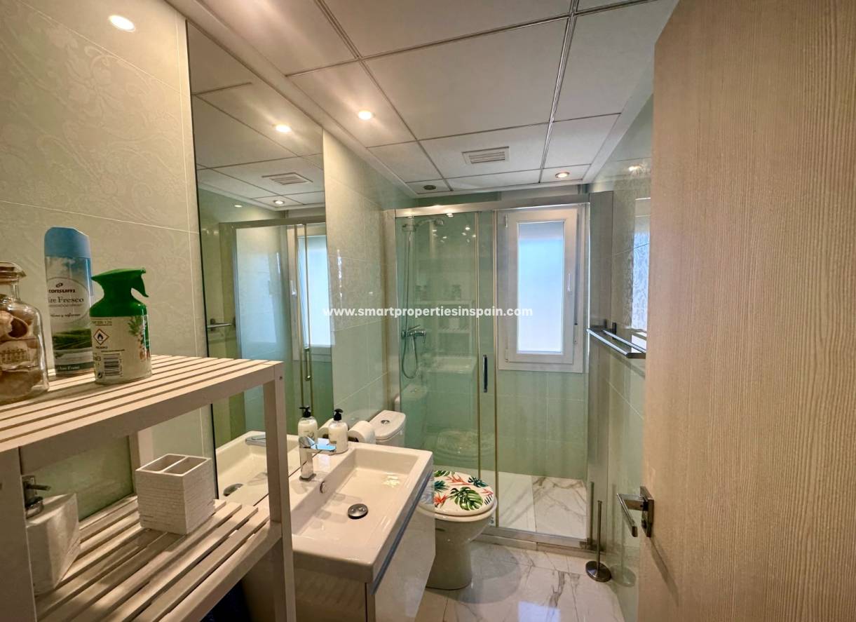 Resale - Apartment - El Pinet