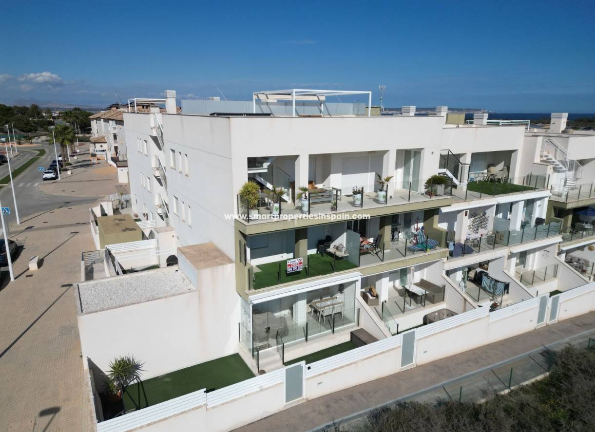 Resale - Apartment - El Pinet