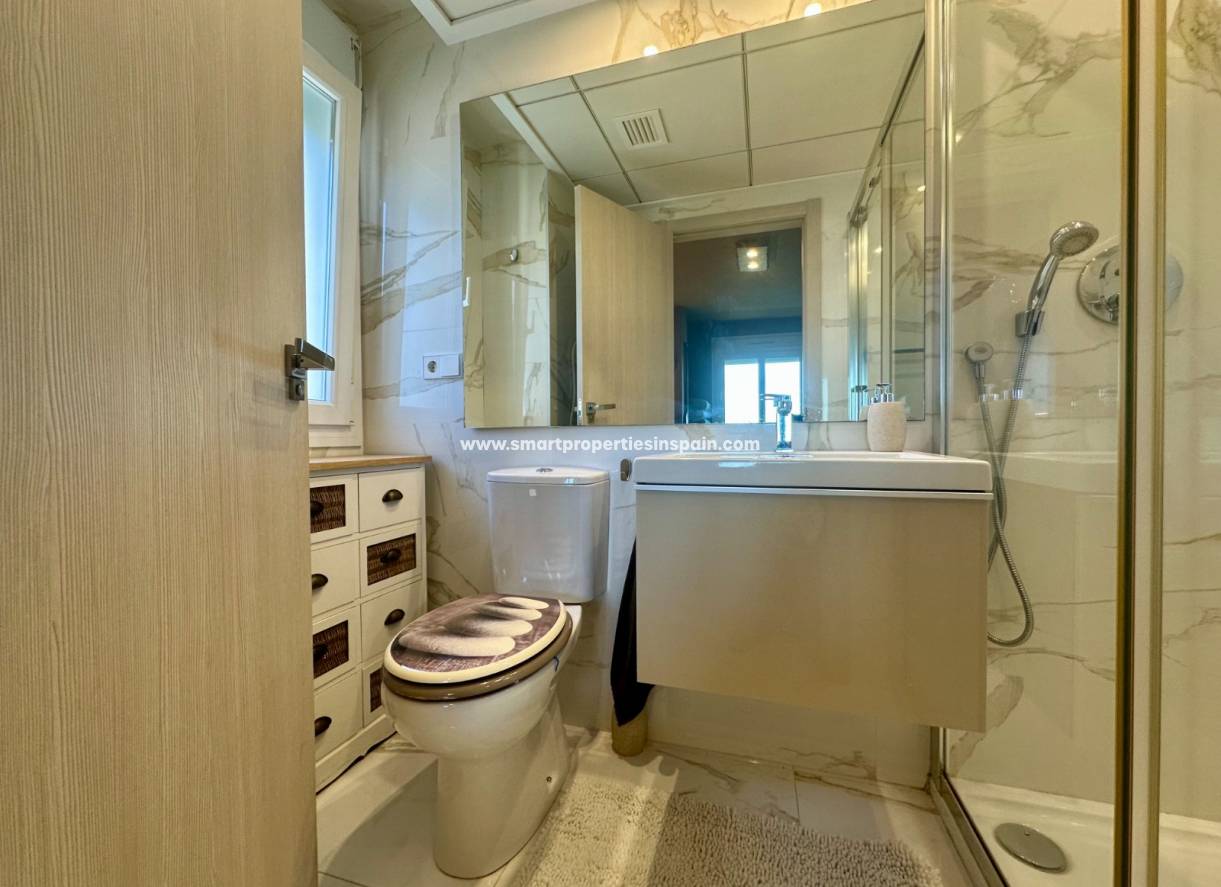 Resale - Apartment - El Pinet