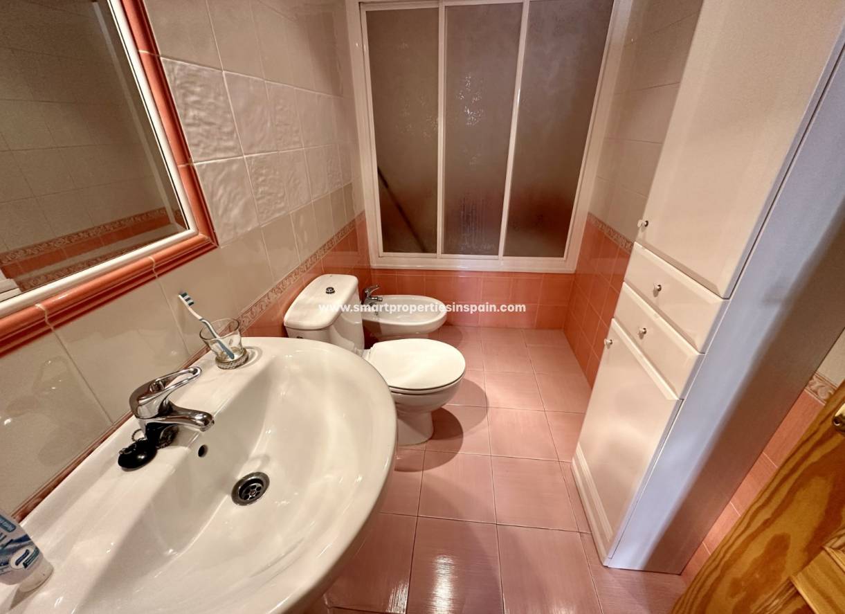 Resale - Apartment - Guardamar  - Guardamar