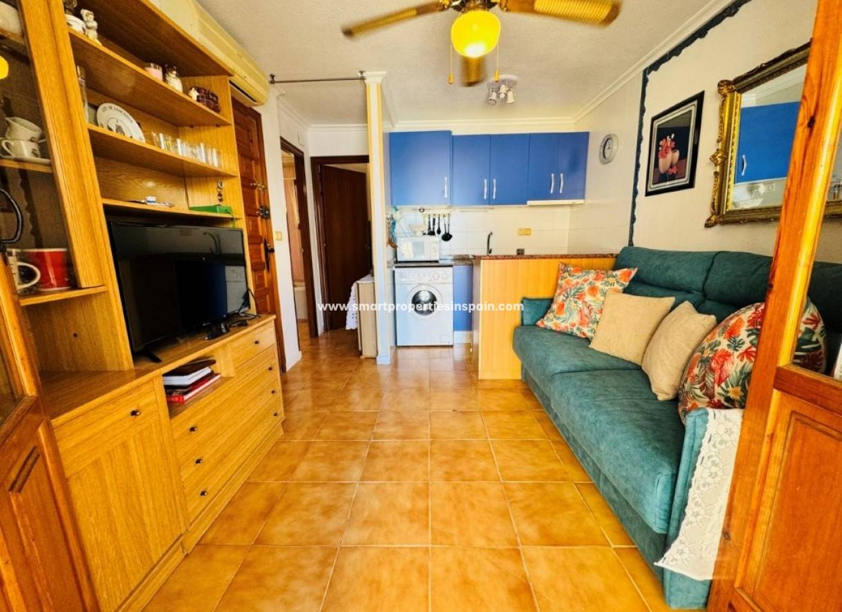 Resale - Apartment - La Mata