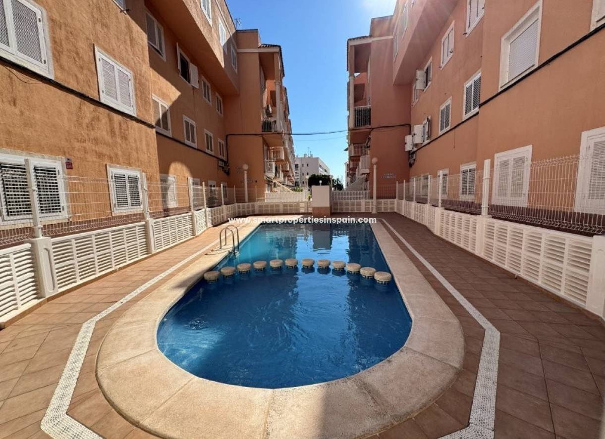 Resale - Apartment - La Mata