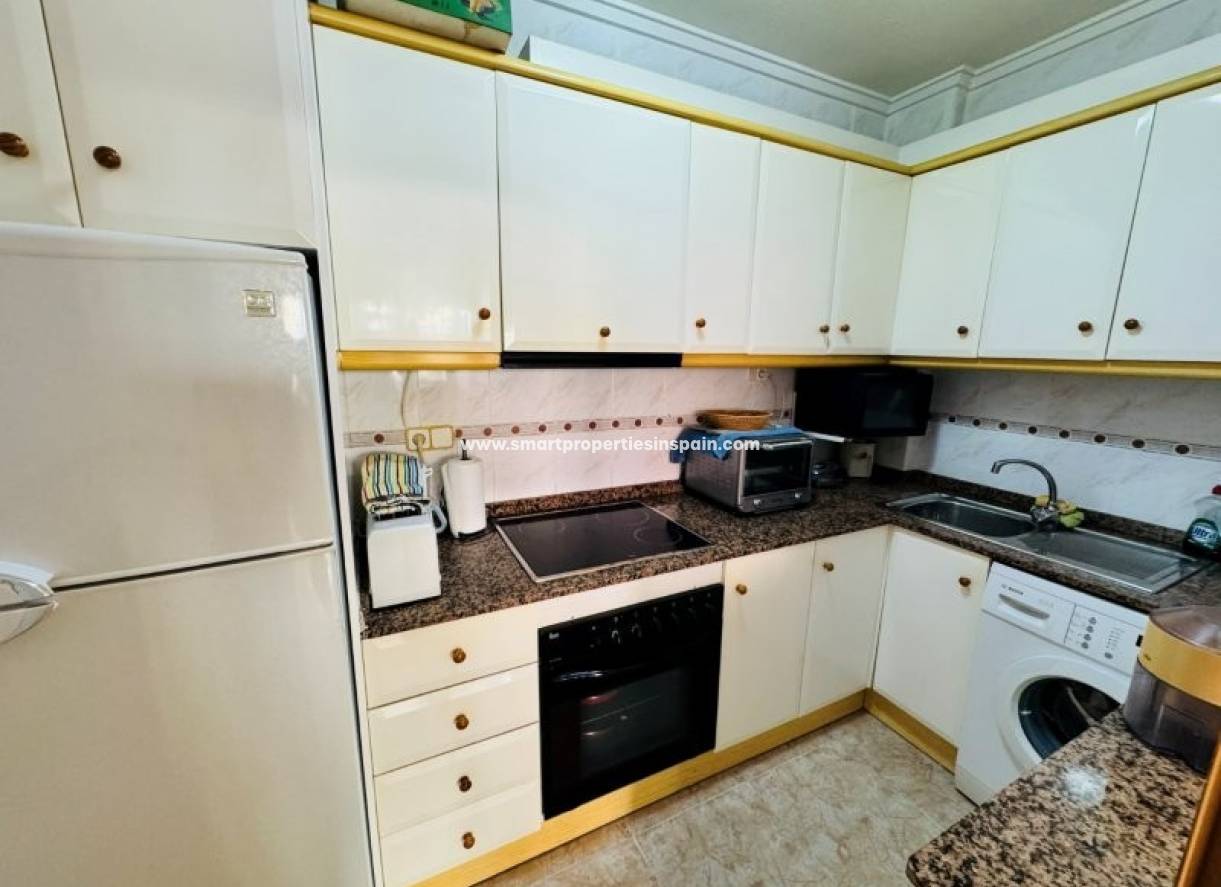 Resale - Apartment - La Mata