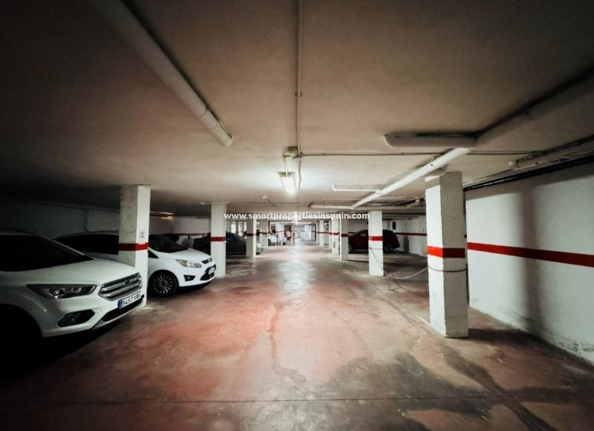 Resale - Apartment - La Mata