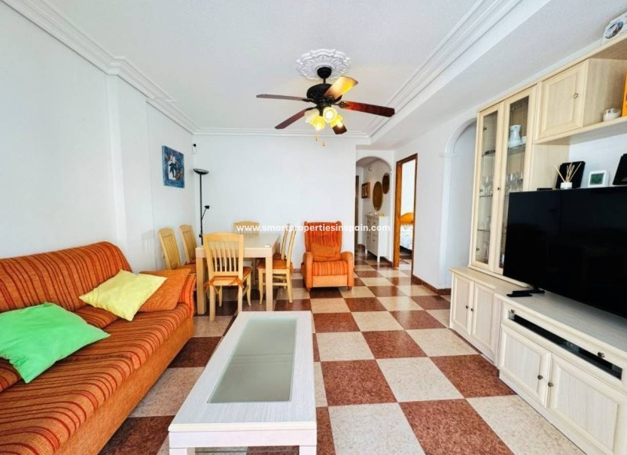 Resale - Apartment - La Mata