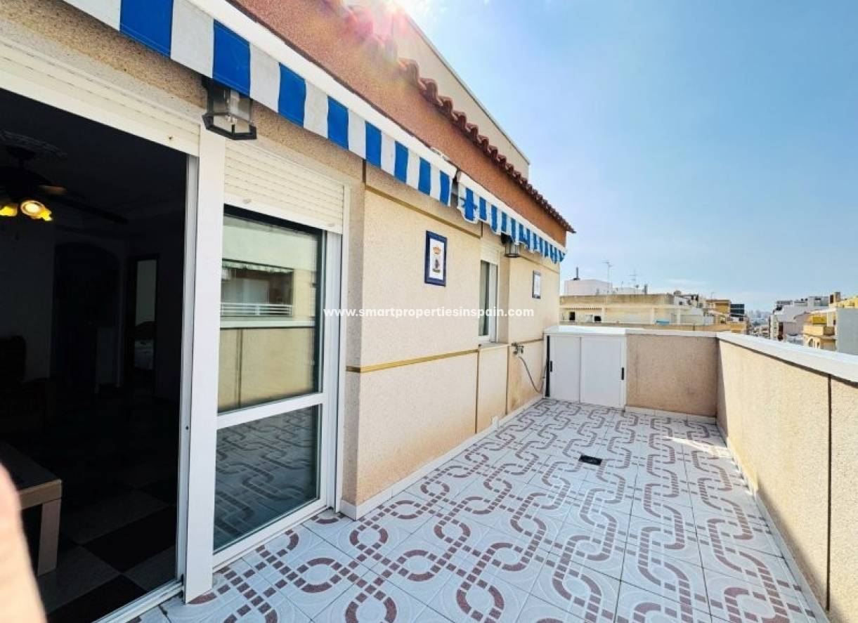 Resale - Apartment - La Mata