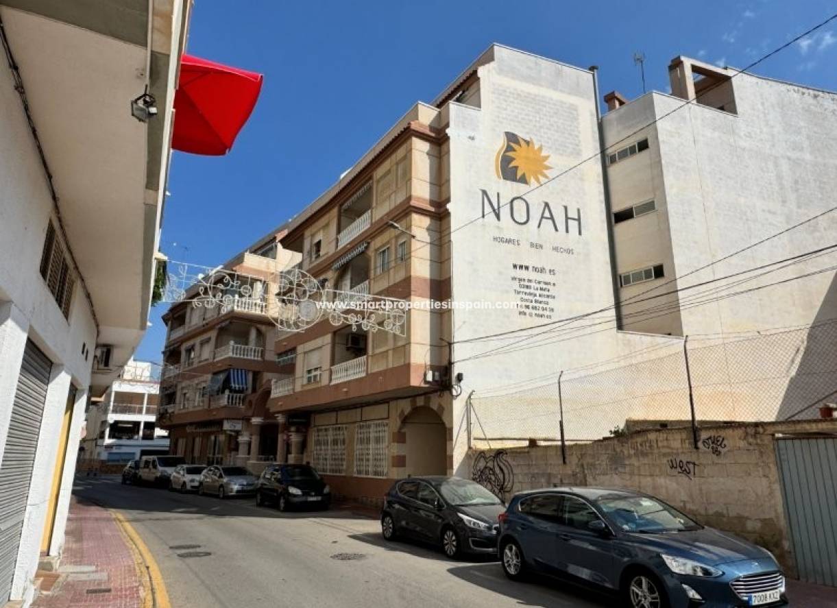 Resale - Apartment - La Mata