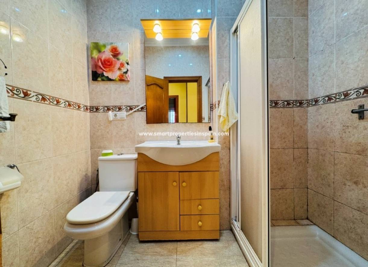 Resale - Apartment - La Mata