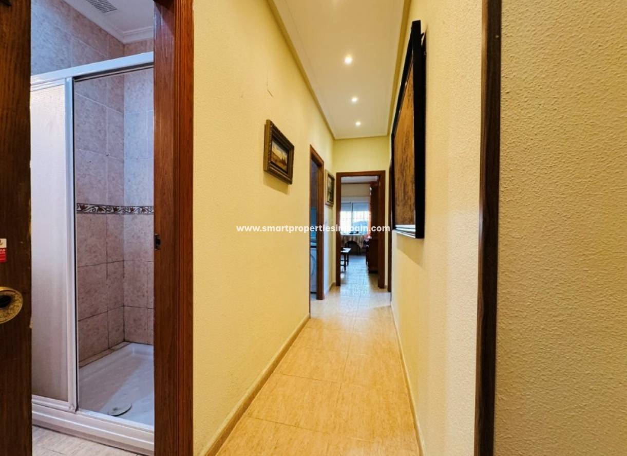 Resale - Apartment - La Mata