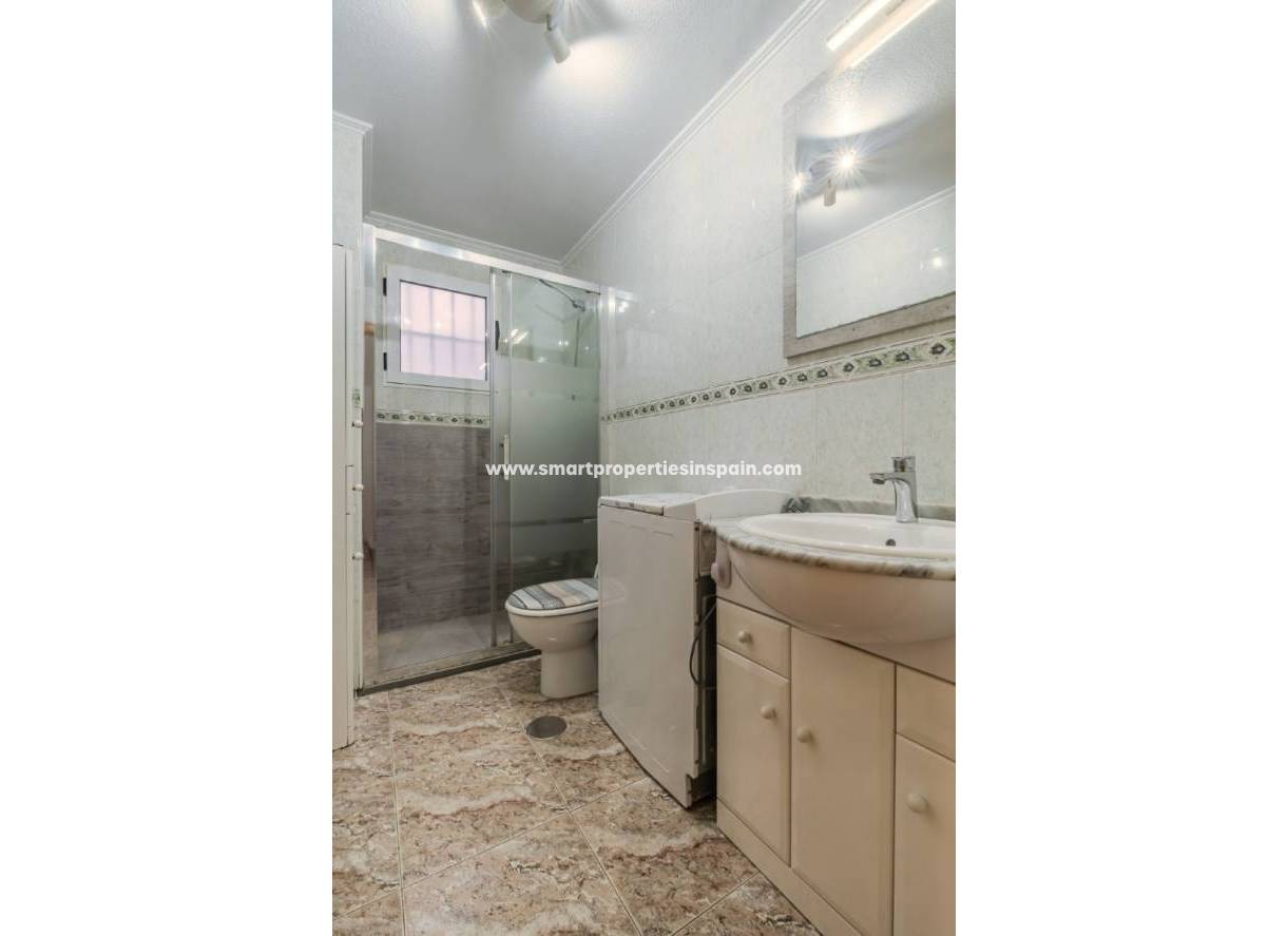 Resale - Apartment - Torrevieja