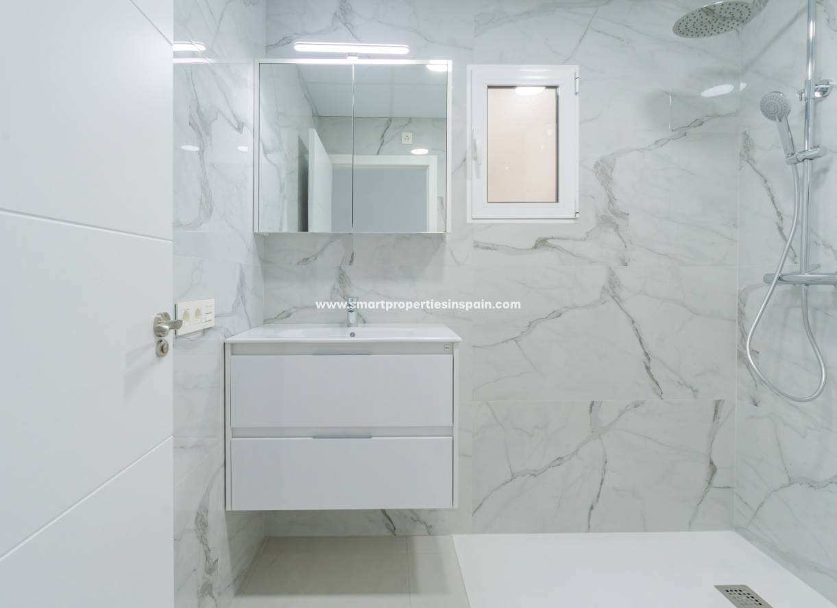 Resale - Apartment - Torrevieja