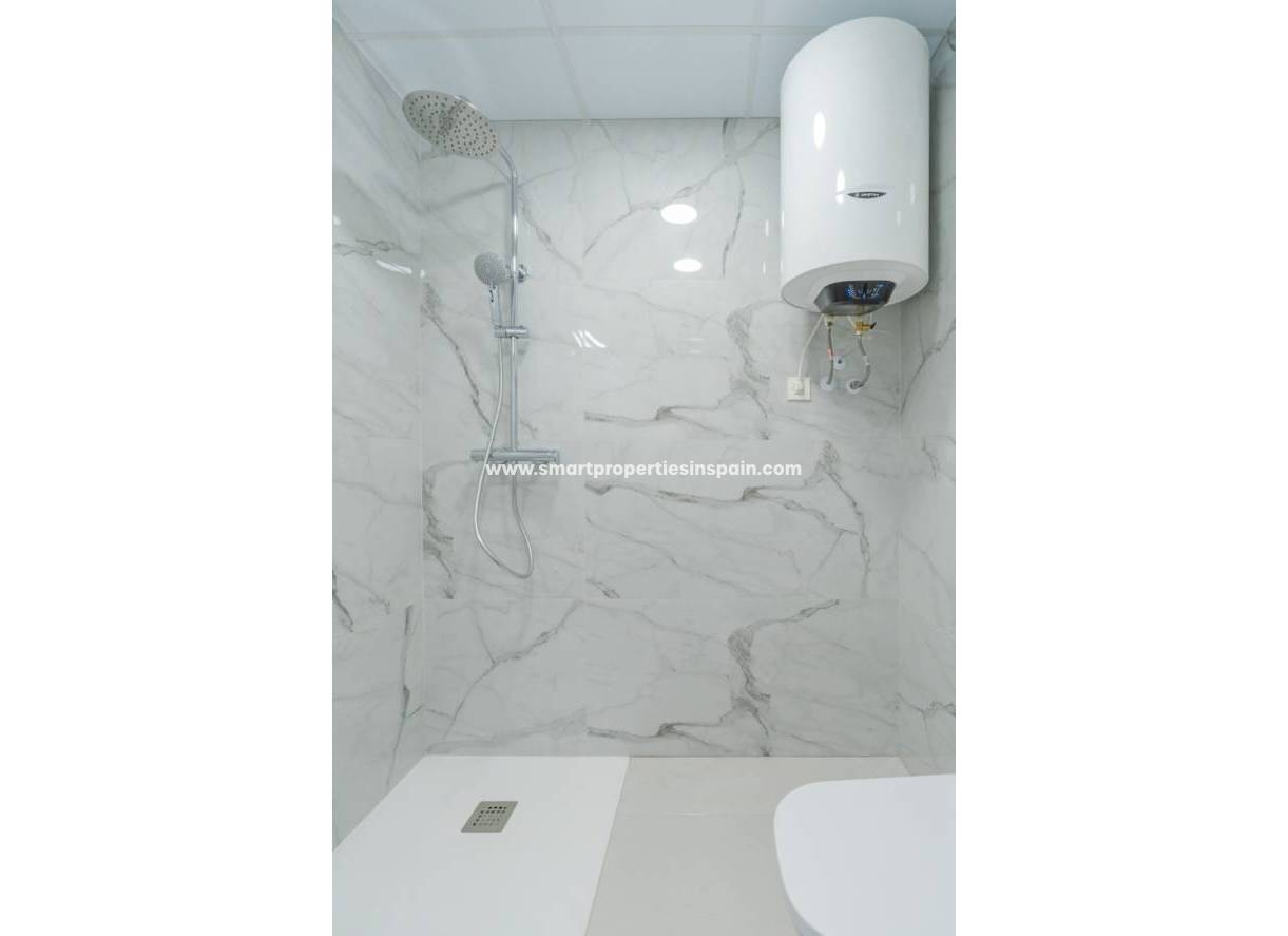 Resale - Apartment - Torrevieja