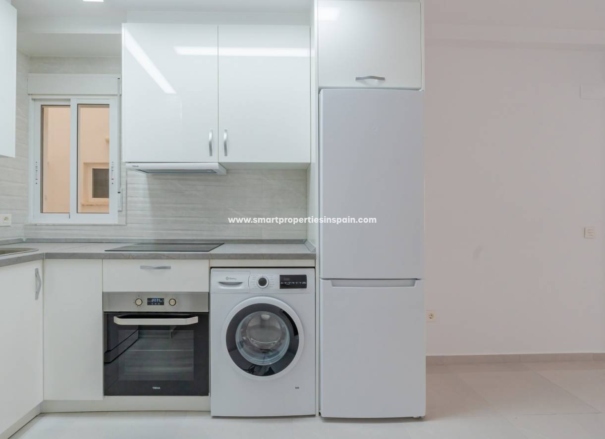Resale - Apartment - Torrevieja