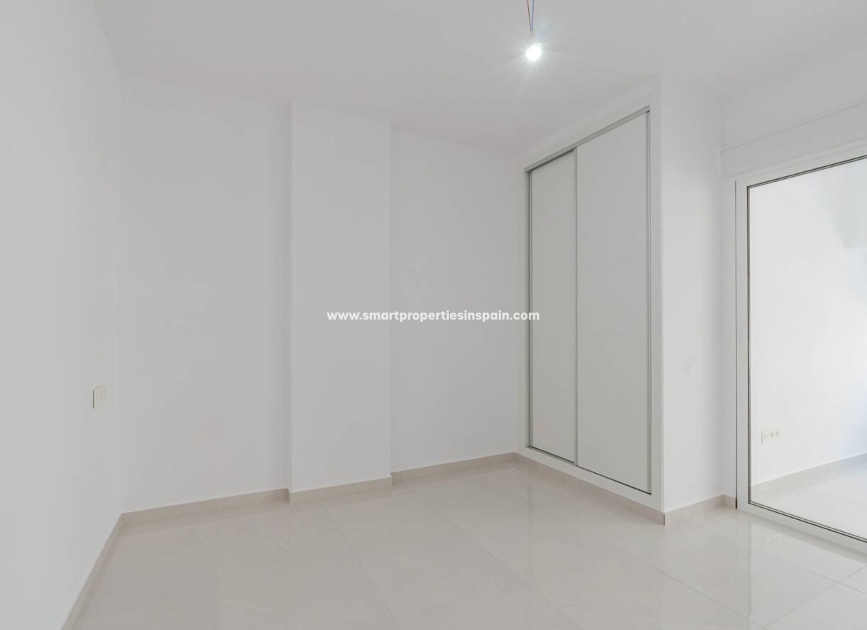 Resale - Apartment - Torrevieja