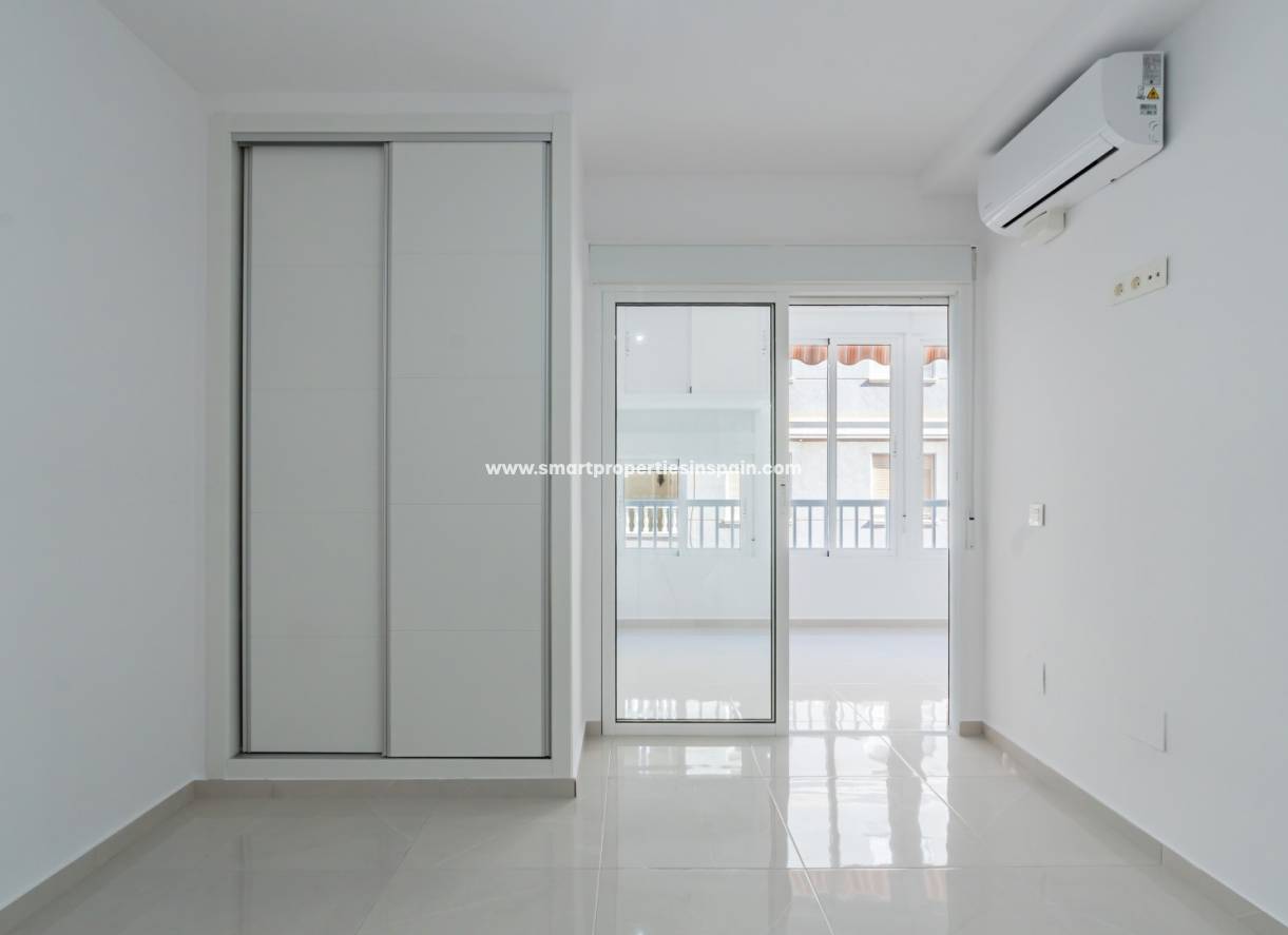 Resale - Apartment - Torrevieja
