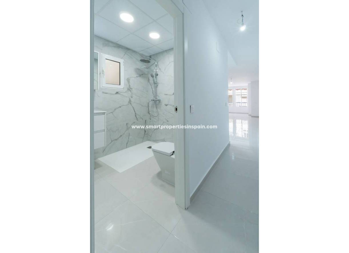 Resale - Apartment - Torrevieja