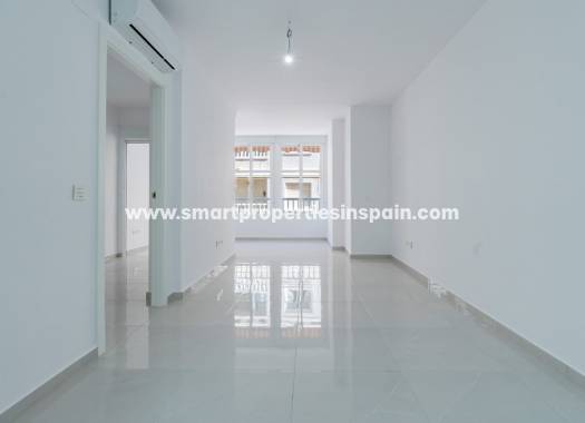 Resale - Apartment - Torrevieja