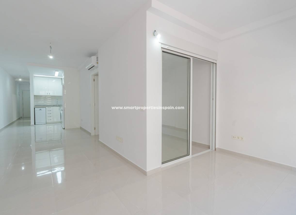 Resale - Apartment - Torrevieja