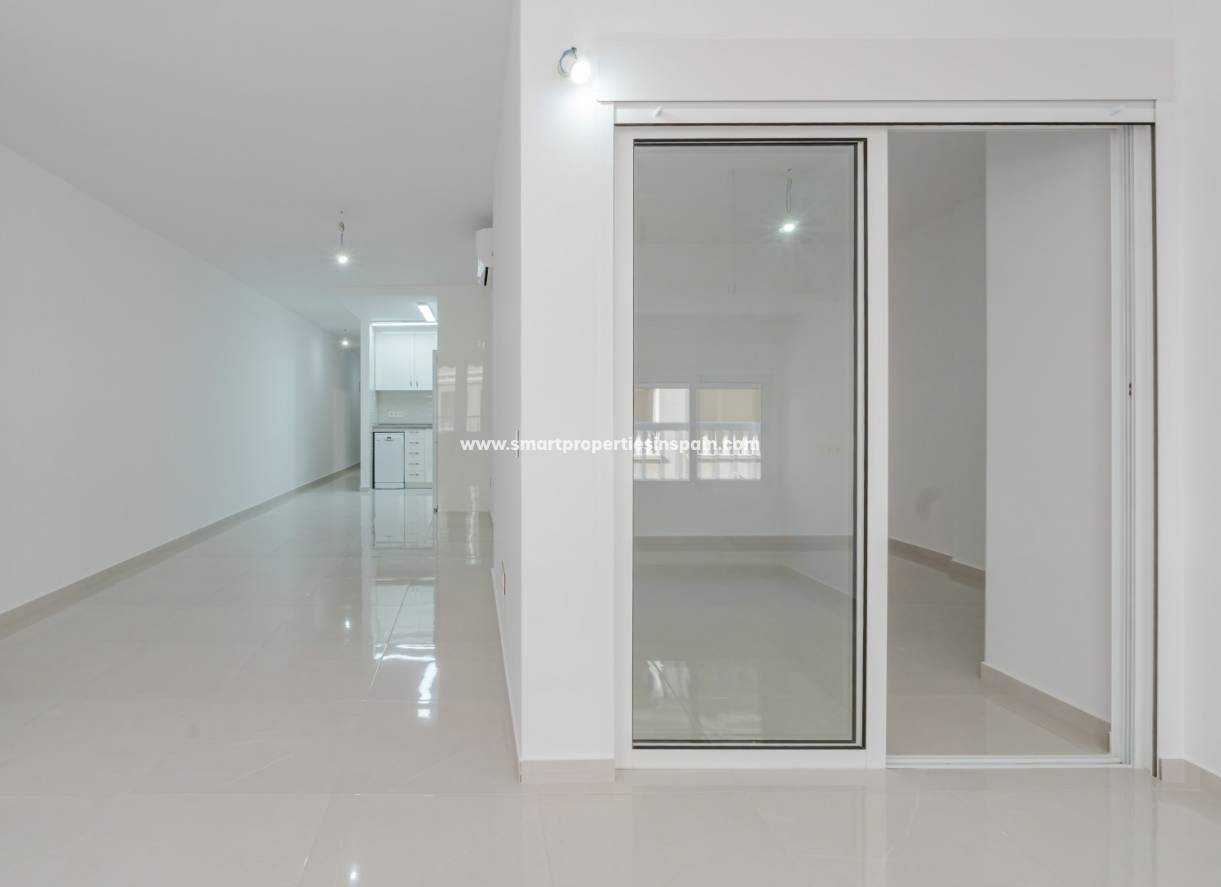 Resale - Apartment - Torrevieja