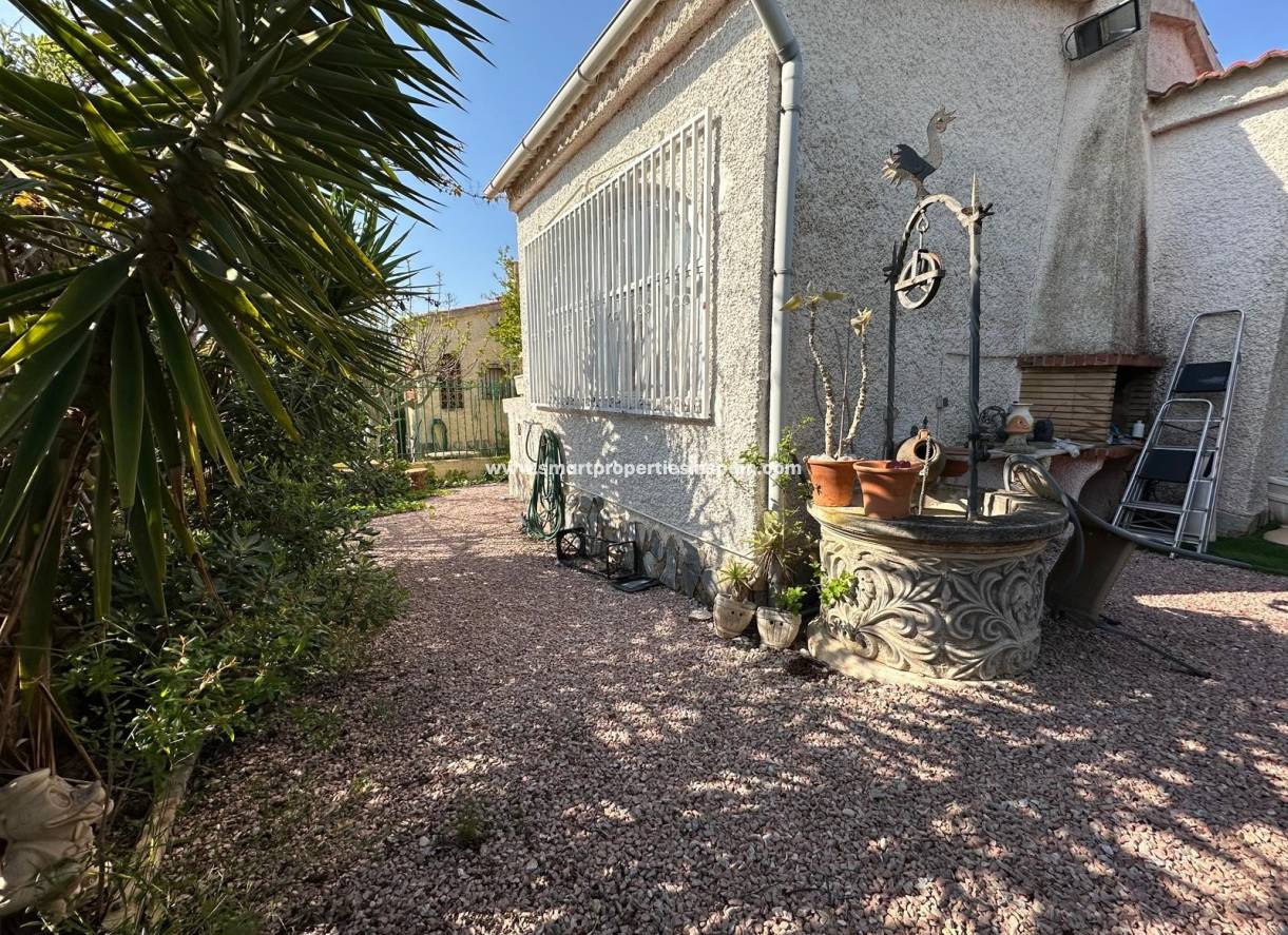 Resale - Bungalow - La Marina - Urbanización La Marina