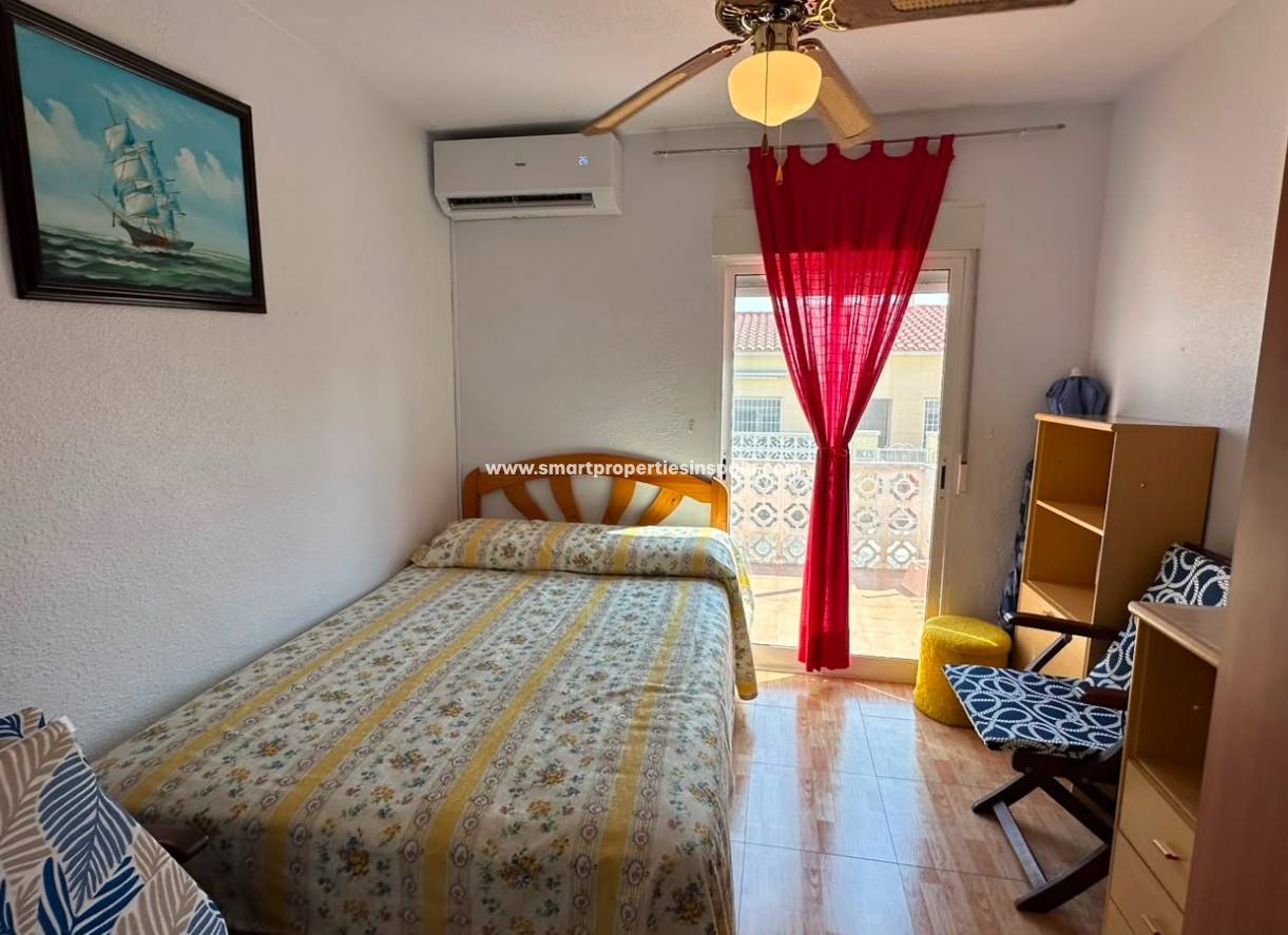 Resale - Bungalow - La Marina - Urbanización La Marina