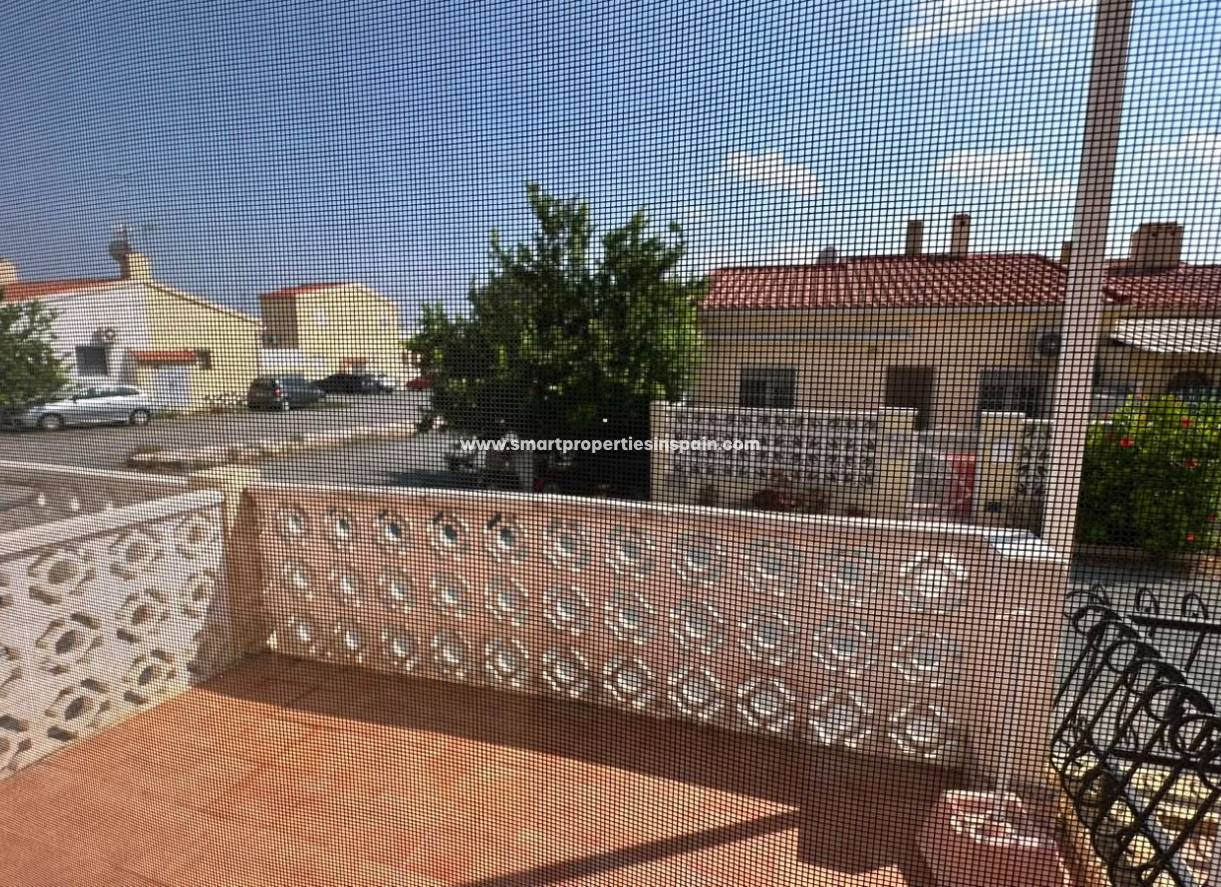Resale - Bungalow - La Marina - Urbanización La Marina