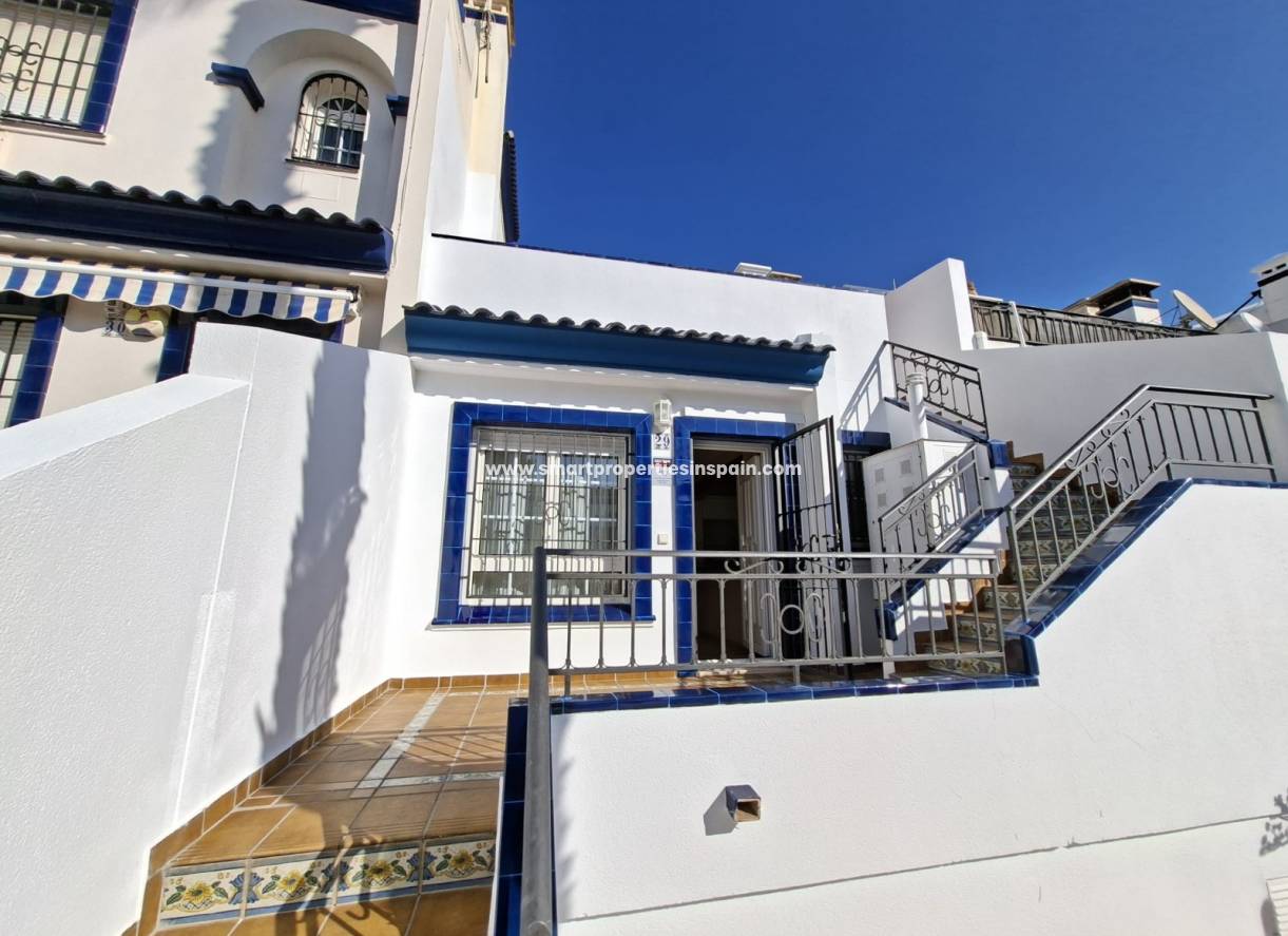Resale - Bungalow - Orihuela Costa