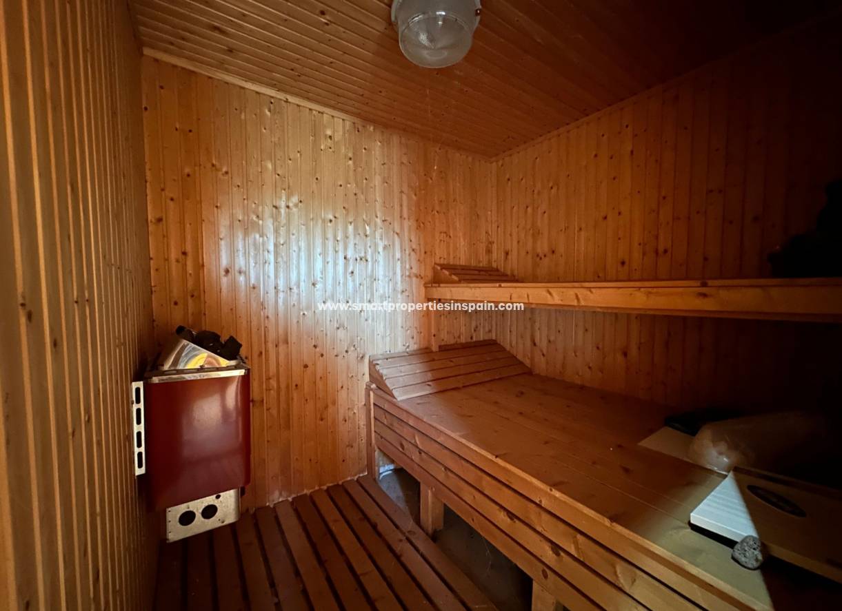 Resale - Bungalow - San Fulgencio