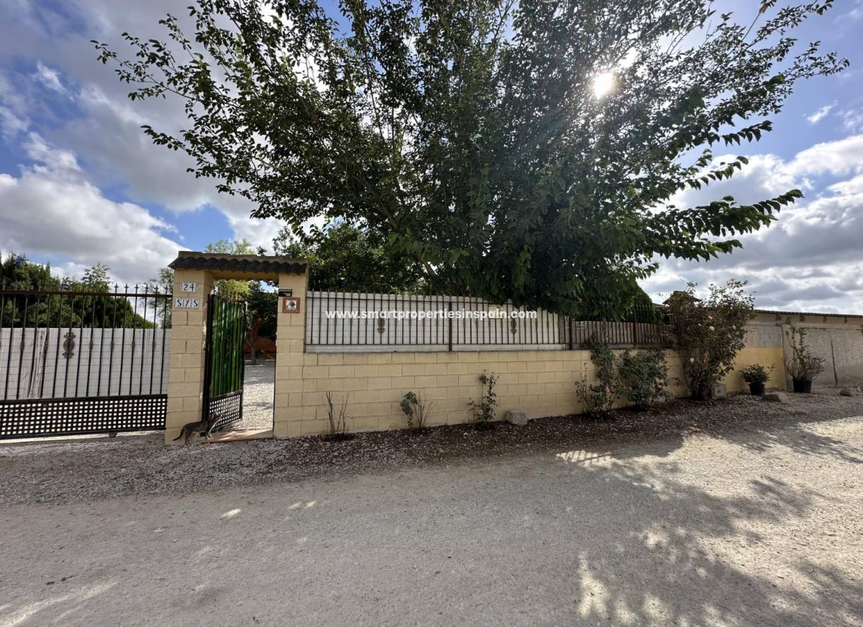 Resale - Country House - Catral