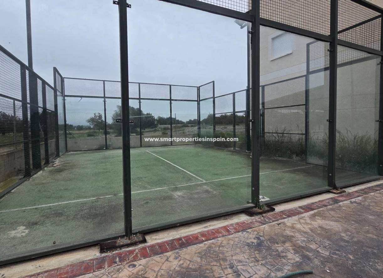 Resale - Country House - Elche